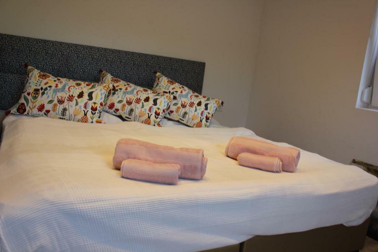 Appartement Magnolia Apartman à Siófok Extérieur photo